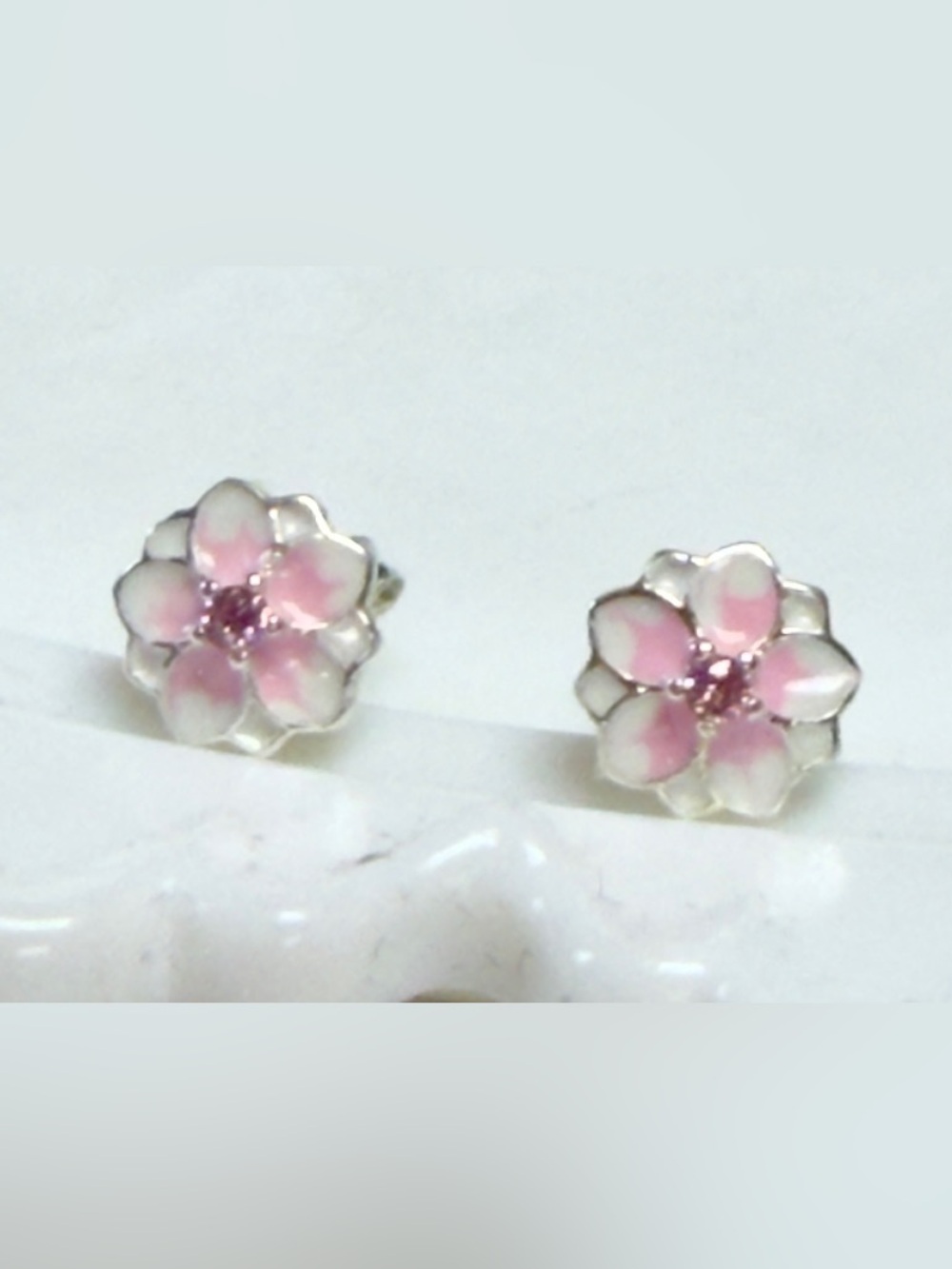 925 Sterling Silver. Pink Flower Stud Earrings - Brand